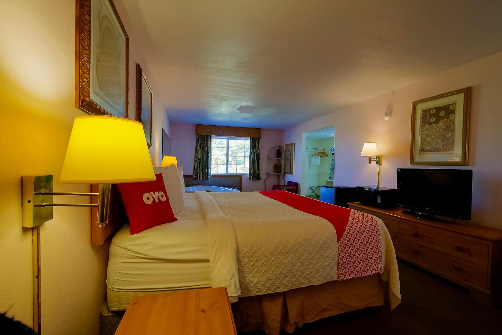 Hotel O Eureka Springs - Christ Of Ozark Area Exterior photo
